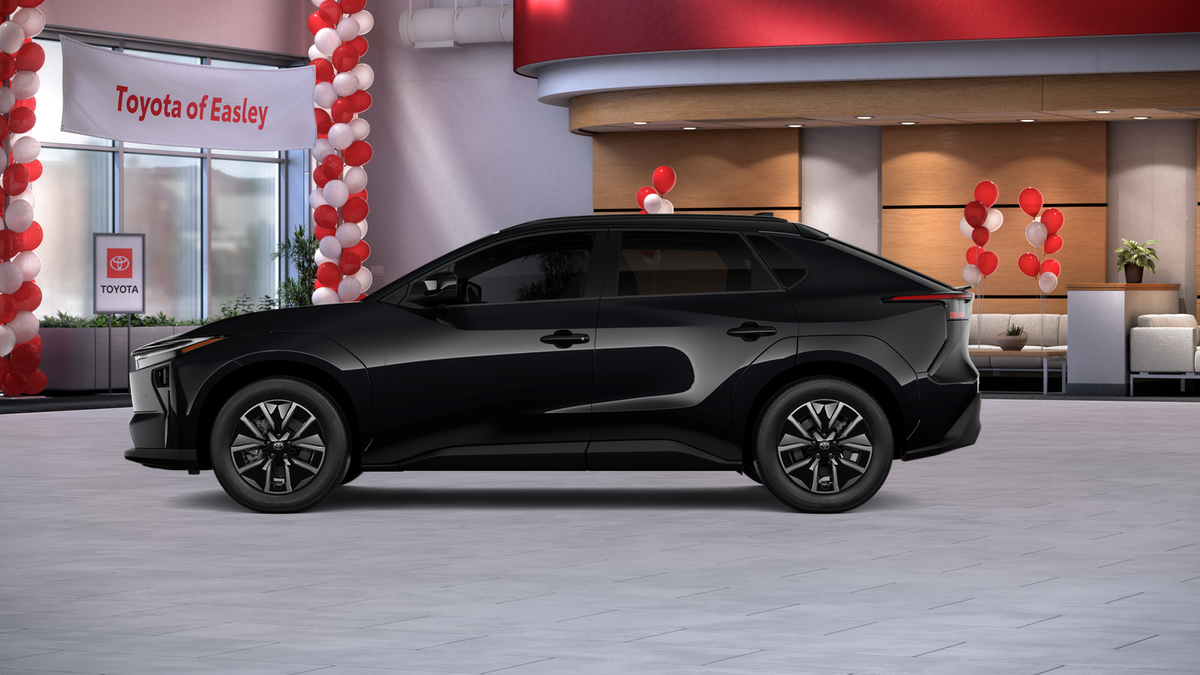 New 2026 Midnight Black Metallic Toyota XLE image 4