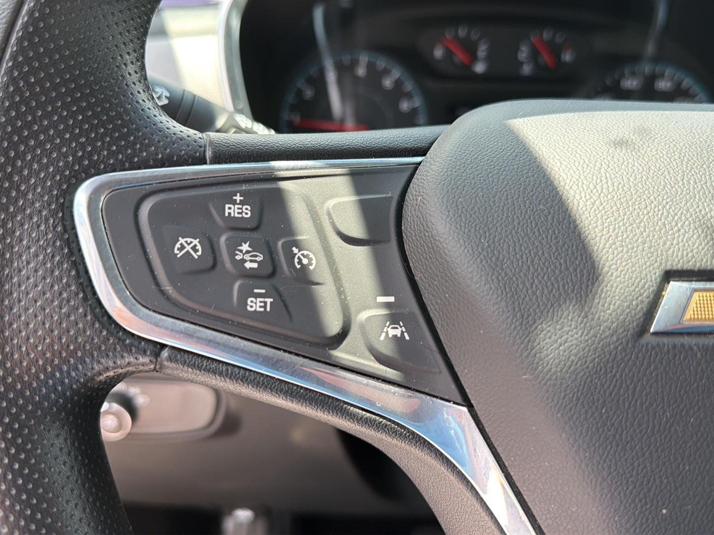 Used 2022 Iron Gray Metallic Chevrolet LS image 20
