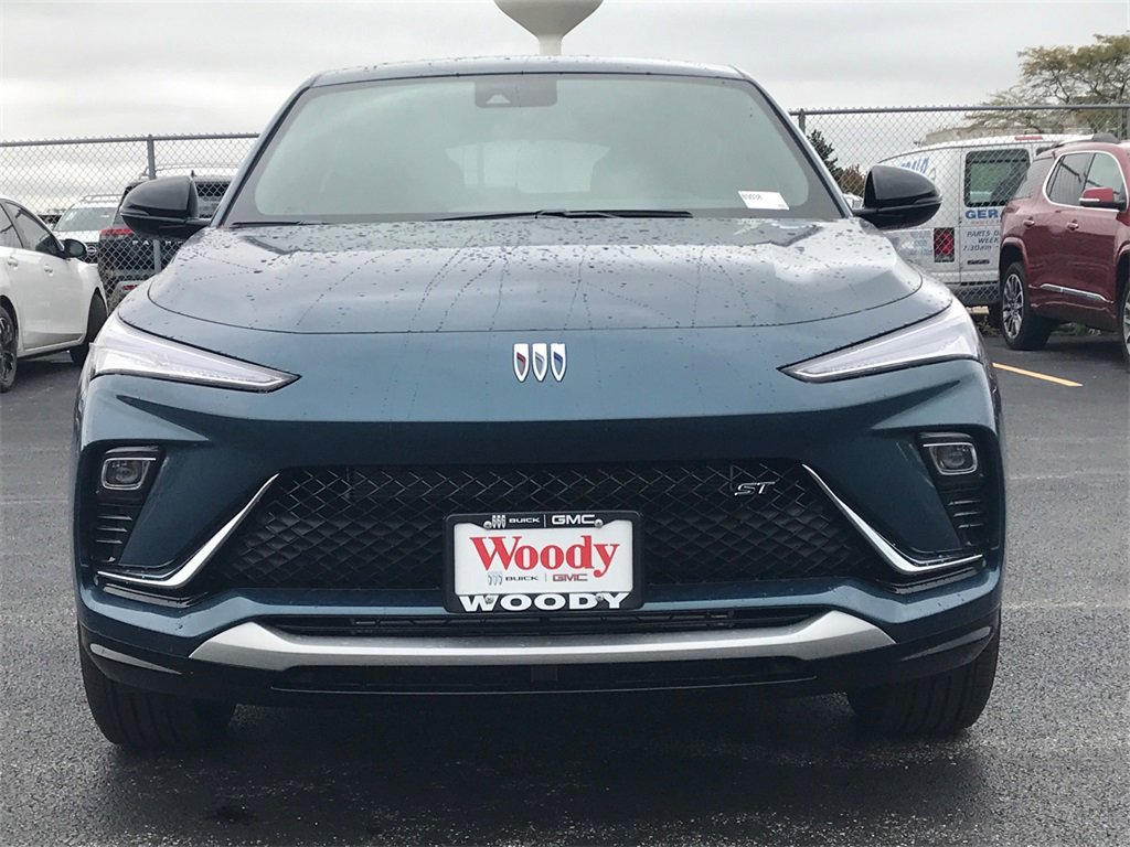 2026 BUICK ENVISTA - Image 2