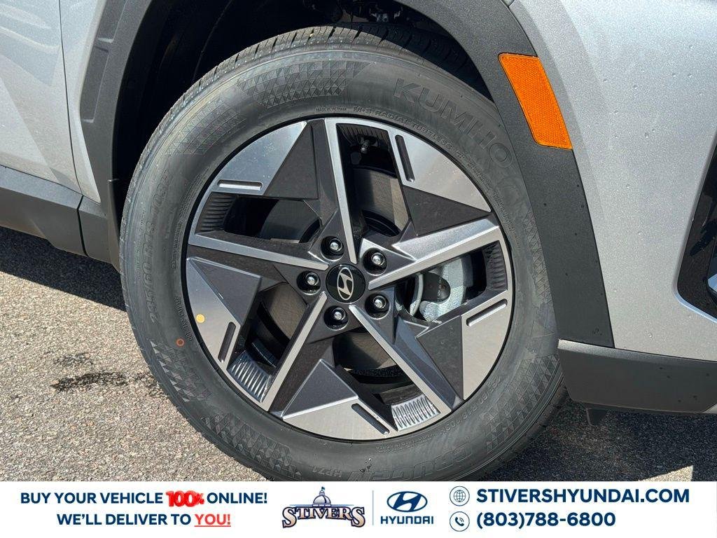New 2026 Silver Hyundai SEL FWD image 5