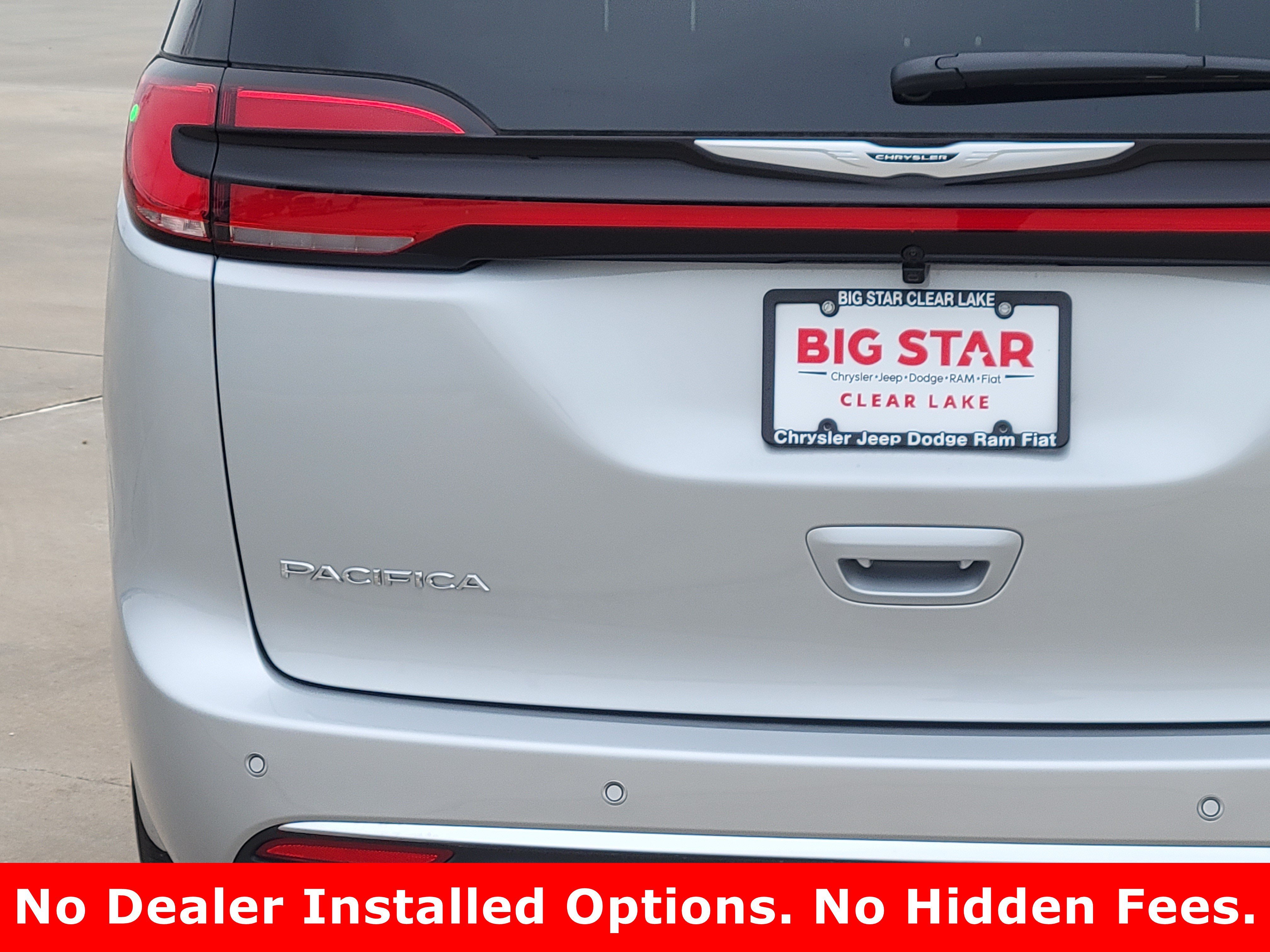 2026 Chrysler Pacifica Select - Photo 6