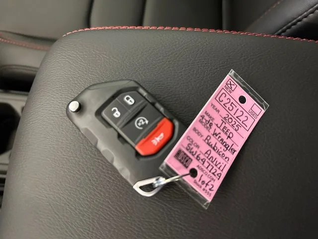 2025 Jeep Wrangler 4-Door Rubicon - Photo 35