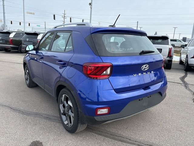 Certified Used 2024 Blue Hyundai SEL image 7
