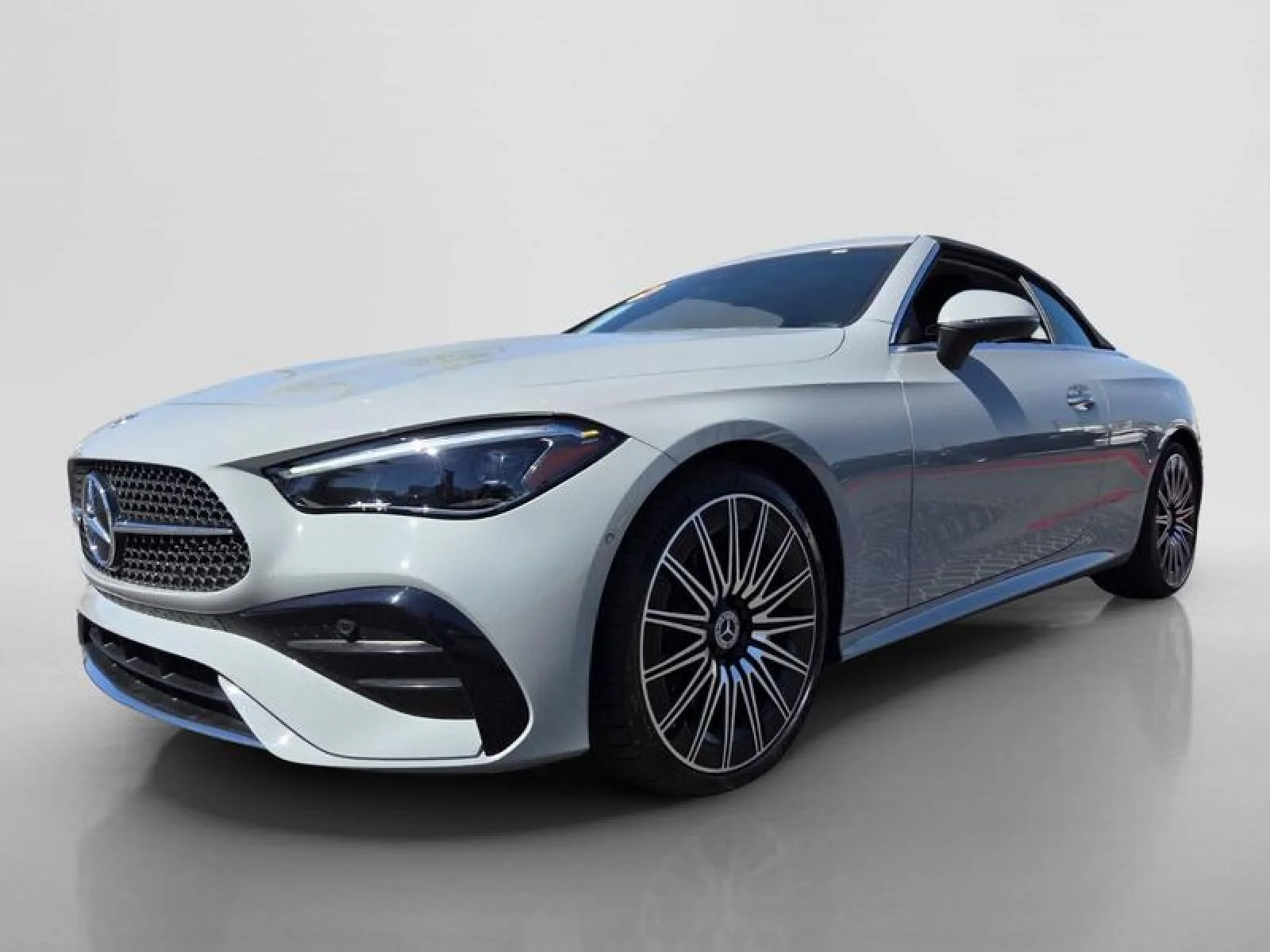 Certified Used 2024 MANUFAKTUR Alpine Grey Metallic Mercedes-Benz CLE 300 image 8