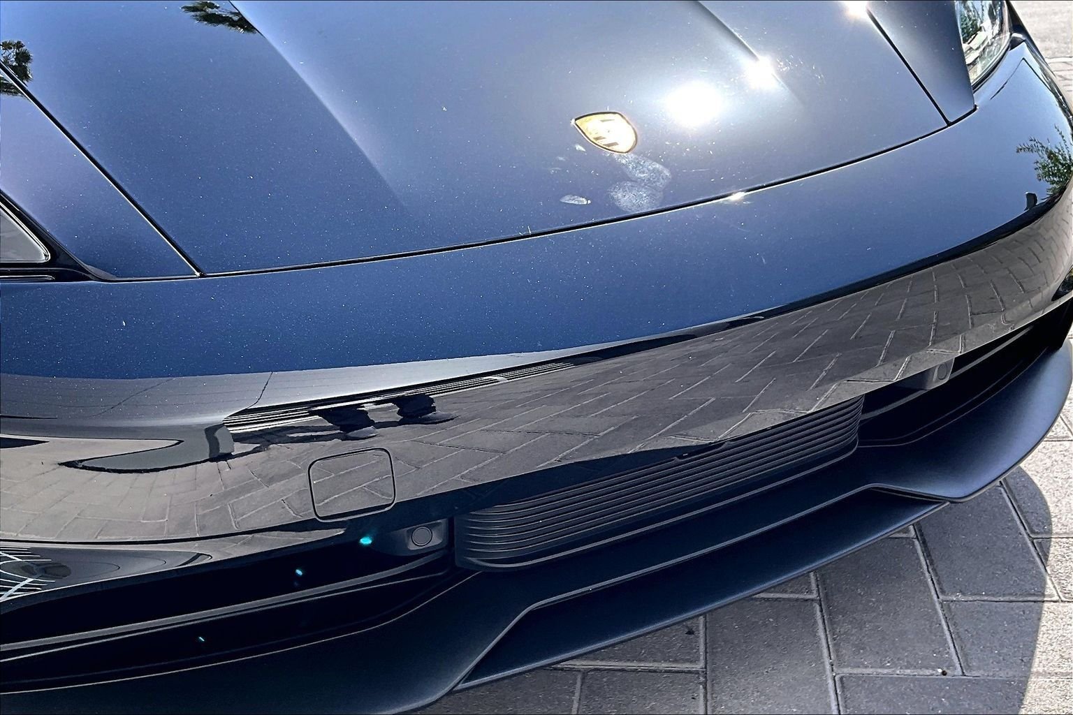 Used 2025  Porsche  image 30
