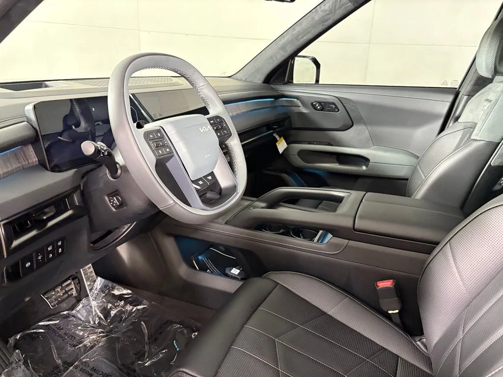 New 2027 Black Jade Green Kia X-Line SX Prestige image 22