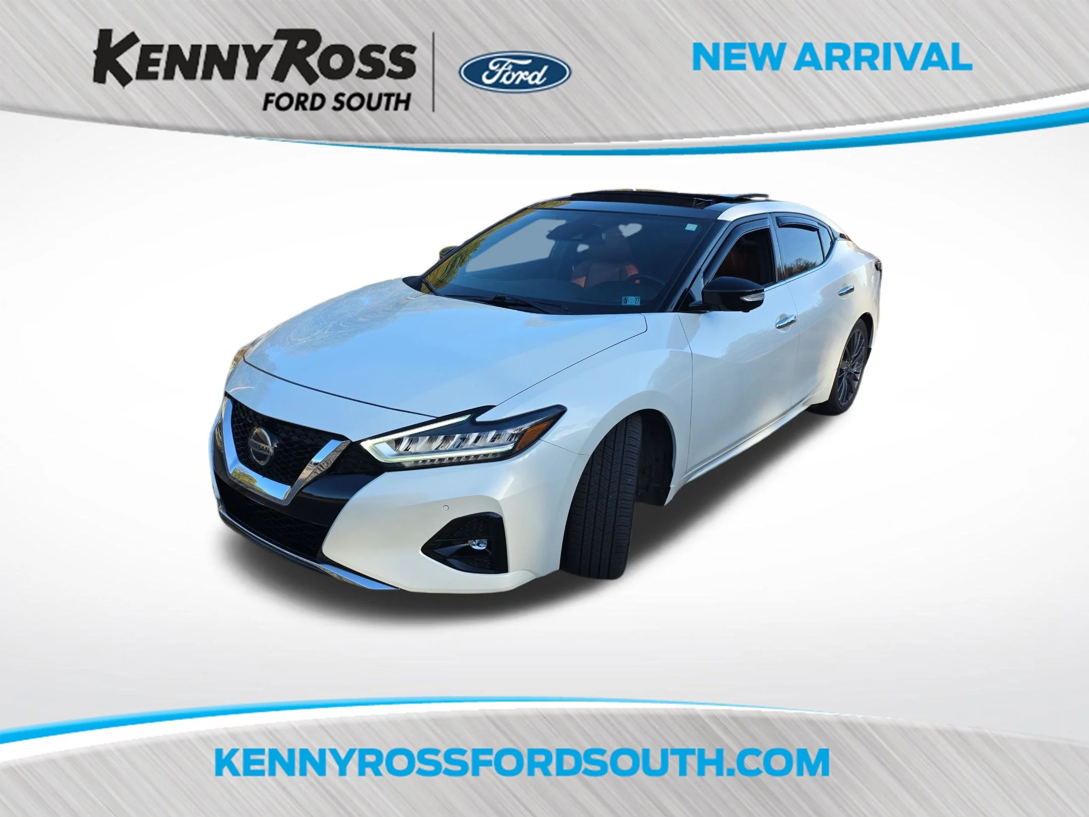 Used 2020 White Nissan Platinum image 1