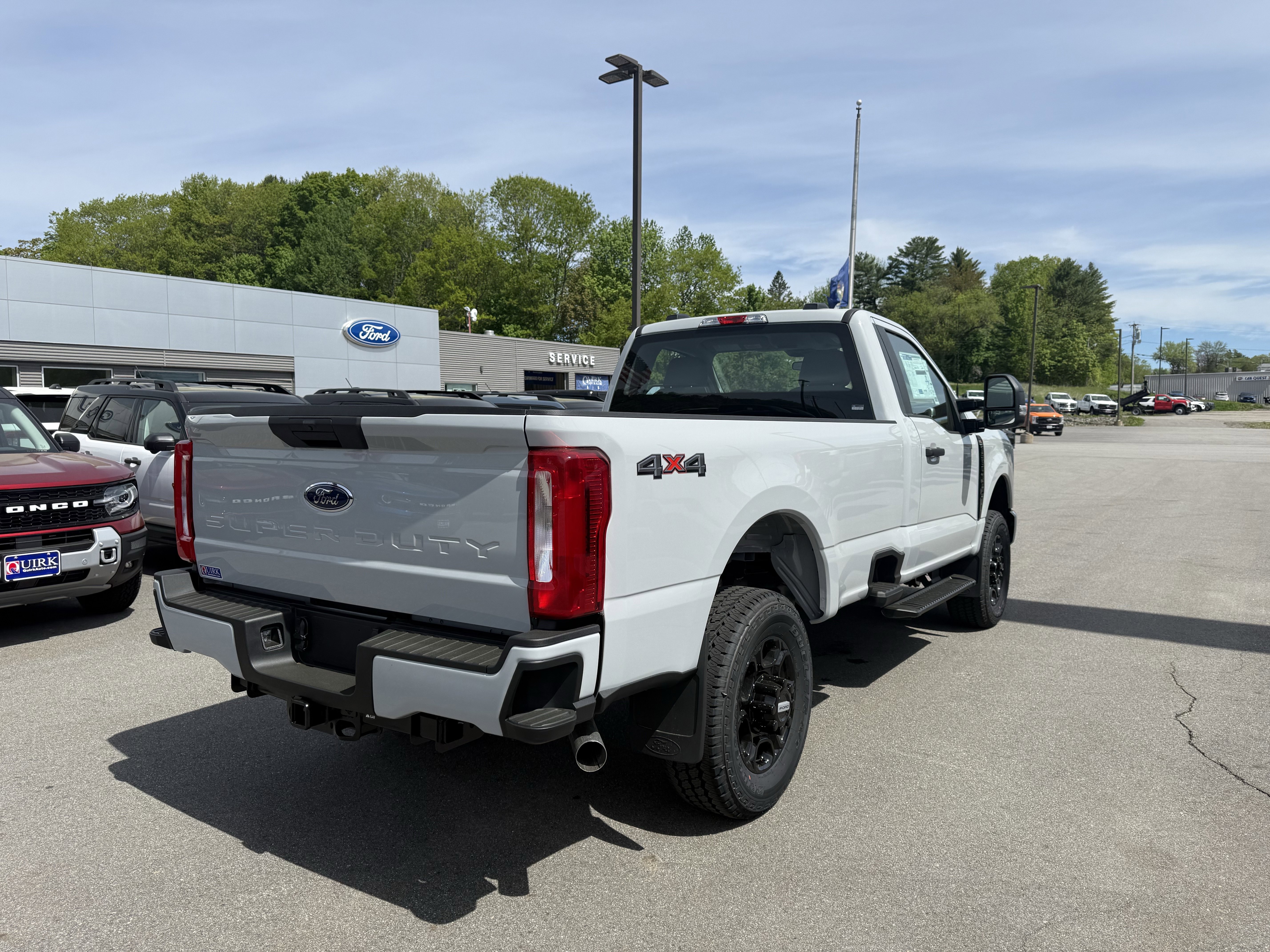 New 2026 Avalanche Ford F-350® XL image 5