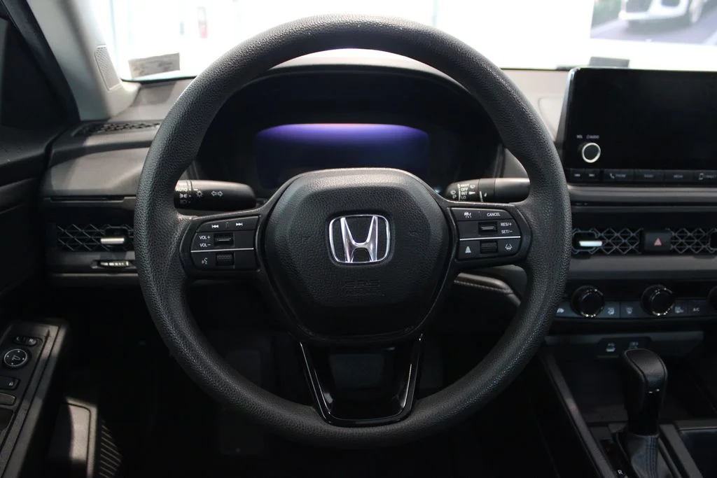 Used 2024 Canyon River Blue Metallic Honda EX image 23