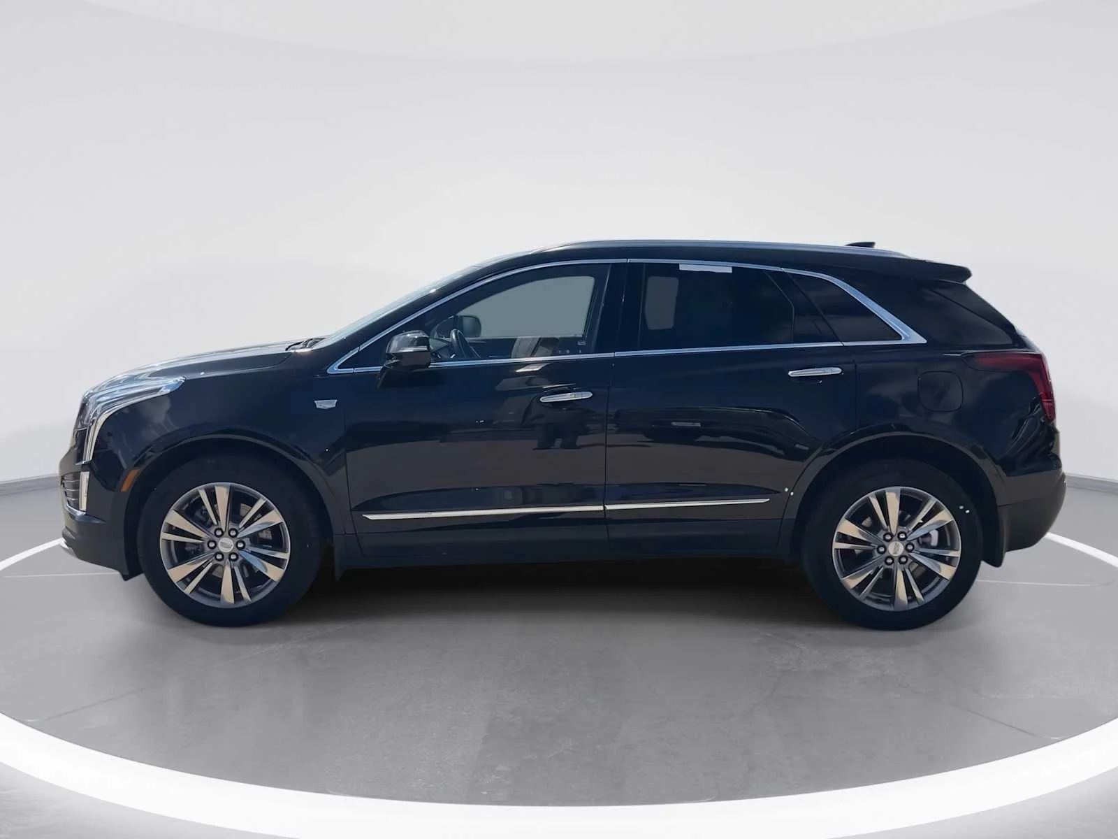 Used 2024 Stellar Black Metallic Cadillac Premium Luxury image 5