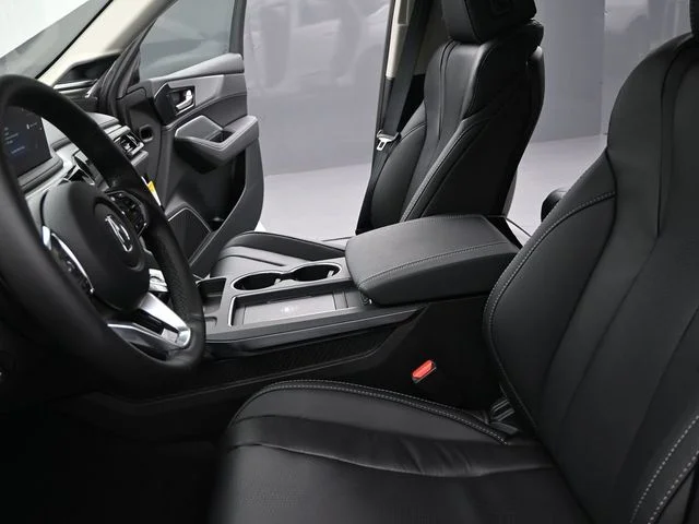 New 2026 Platinum White Pearl Acura Technology Package image 12