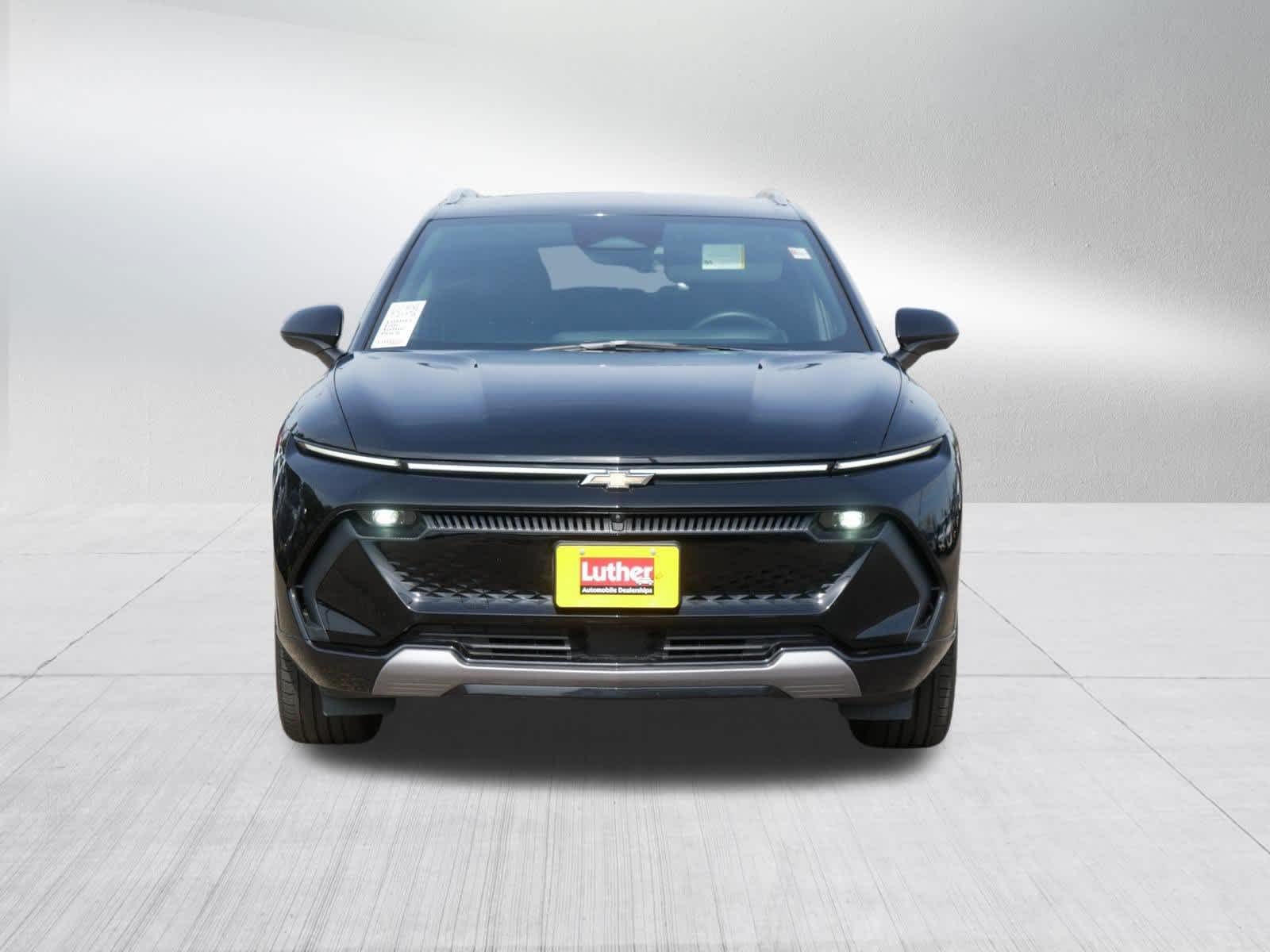 Used 2024 Chevrolet Equinox EV LT with VIN 3GN7DLRR3RS294268 for sale in Hudson, WI