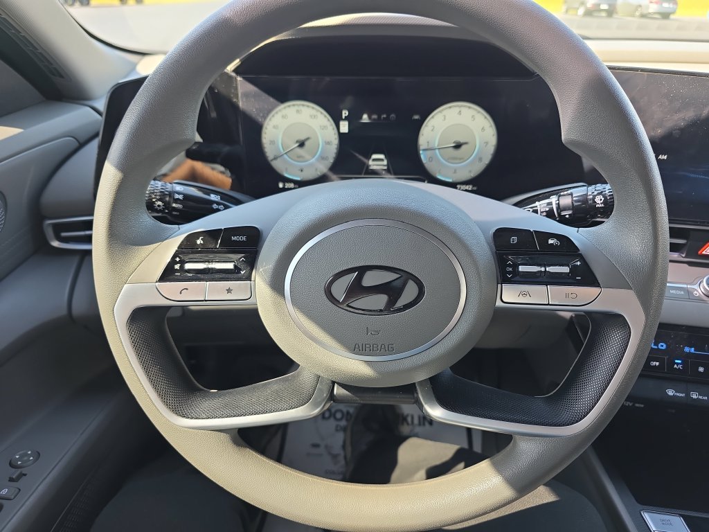 Used 2024 Gray Hyundai SEL image 14