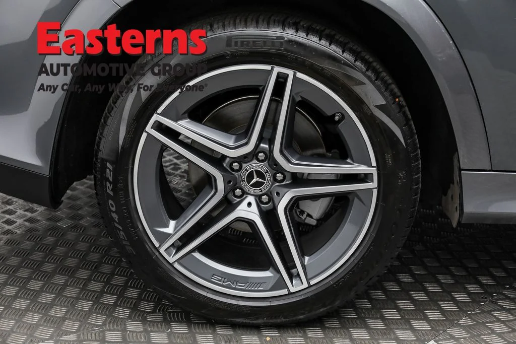 Used 2024 Gray Mercedes-Benz GLS 450 image 33