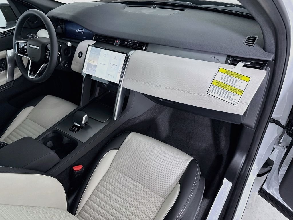 New 2026 Fuji White Land Rover Landmark image 19