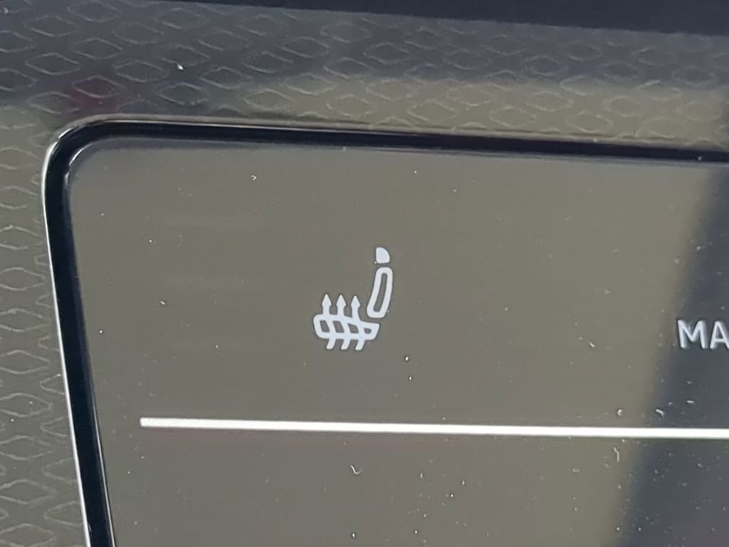 New 2026 White Volkswagen 1.5T SE image 24