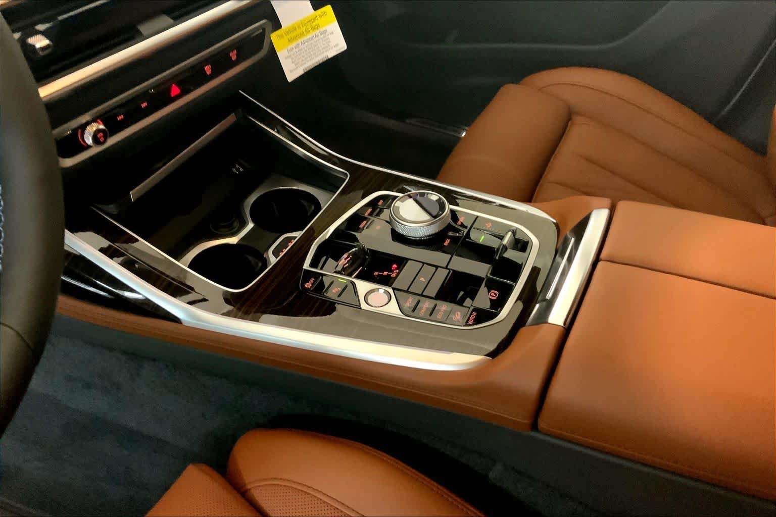 New 2026 Mineral White Metallic BMW M60i image 7