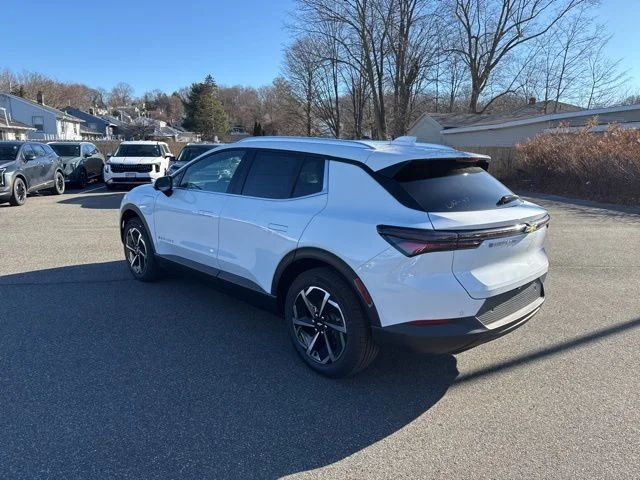 New 2026 White Chevrolet LT image 7