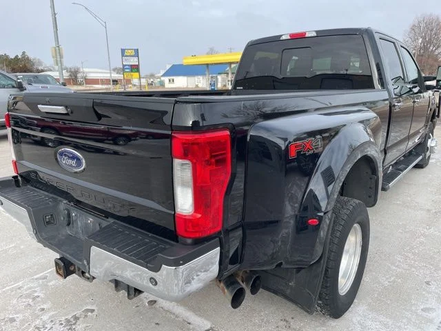 Used 2017 Black Ford Lariat image 4