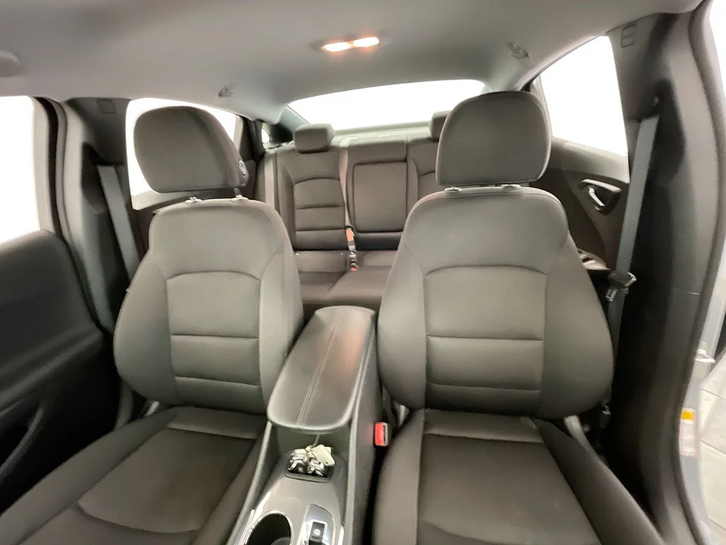 Used 2024 GRAY Chevrolet LT image 20