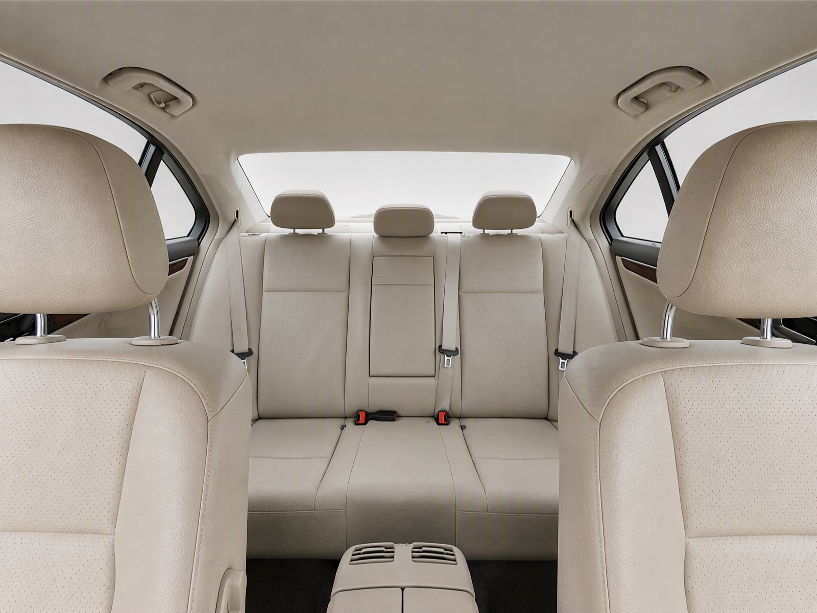 Used 2010 Black Mercedes-Benz C 350 image 22