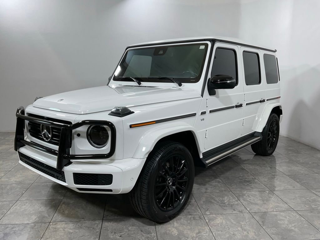 Used 2022 White Mercedes-Benz G 550 image 2