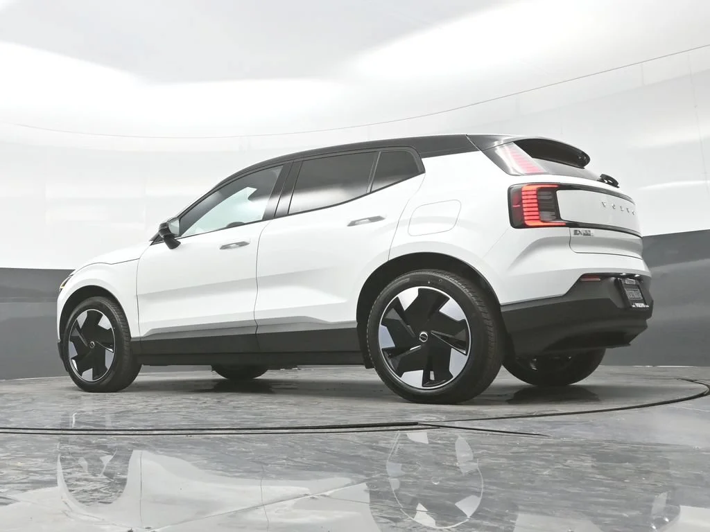 New 2026 White Volvo Twin Motor Performance Plus image 28