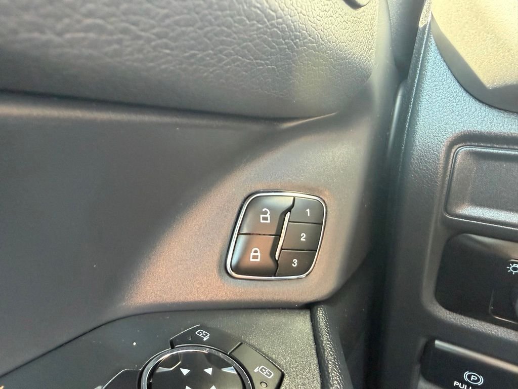 Used 2024 White Ford XLT image 32