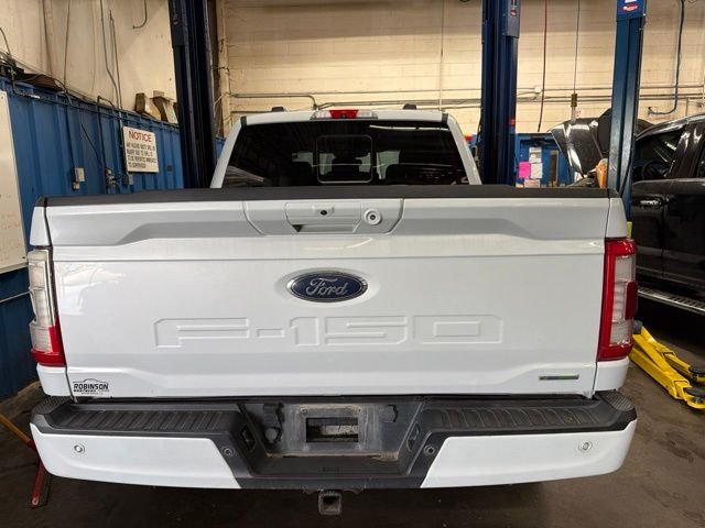 Used 2022 White Ford Lariat image 10