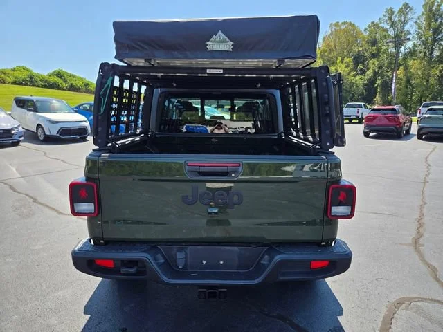 Used 2022 Green Jeep Sport image 7