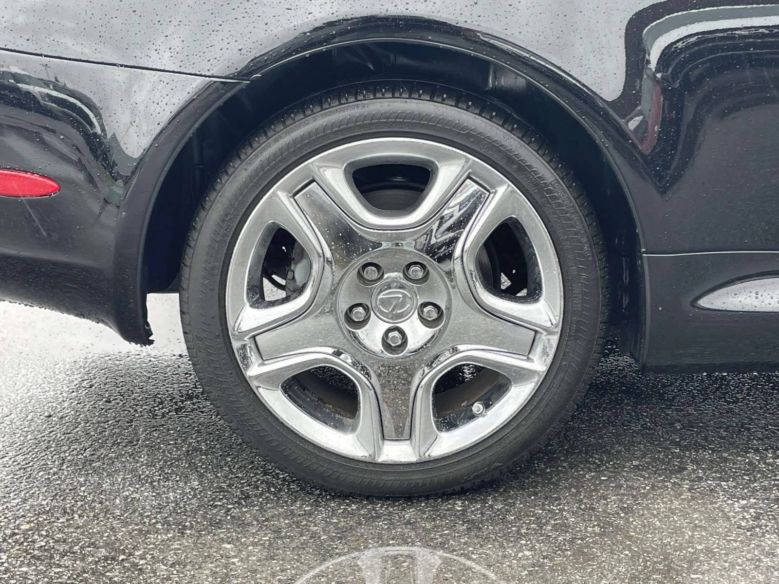 Used 2007 Obsidian Lexus Base image 31