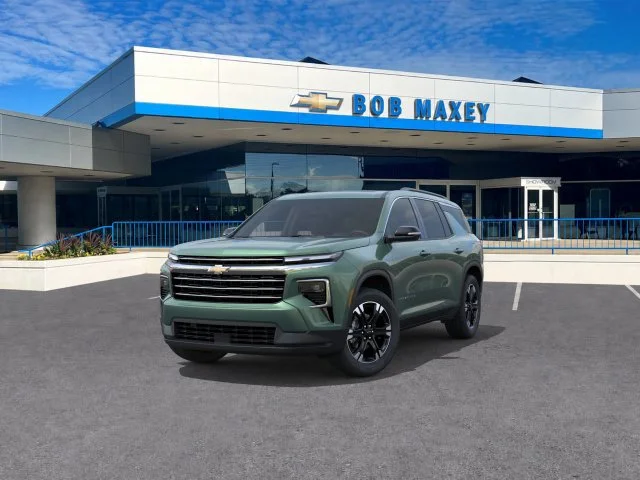 2027 Chevrolet Traverse LT - Photo 8