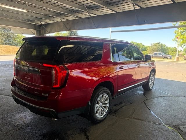 Used 2022 Red GMC SLT image 11