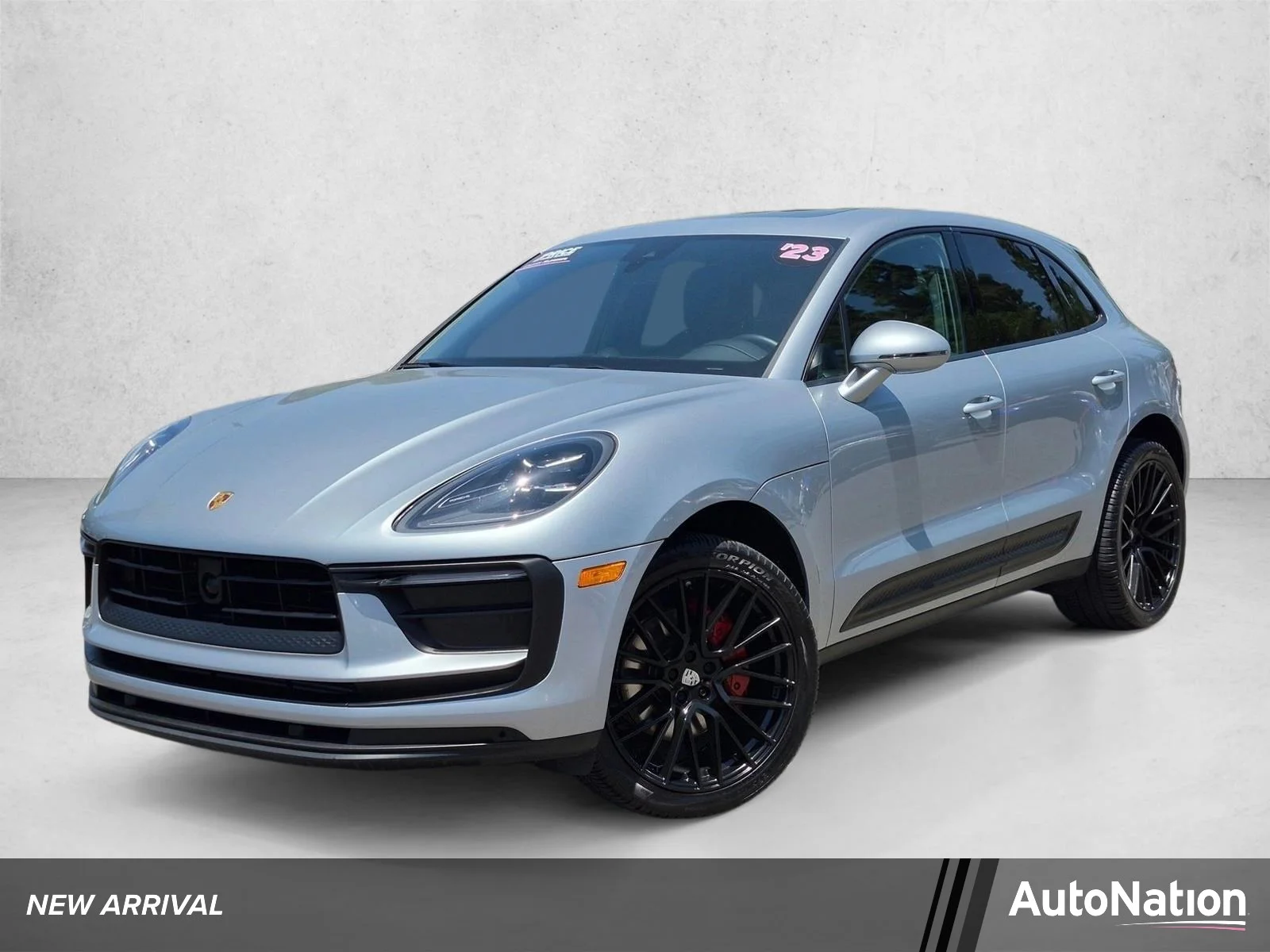Used 2023 Dolomite Silver Metallic Porsche  image 1