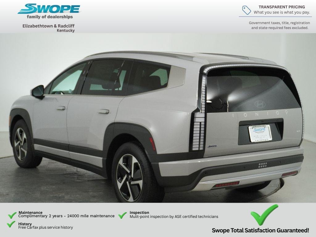 New 2026 Cyber Gray Hyundai SE image 5