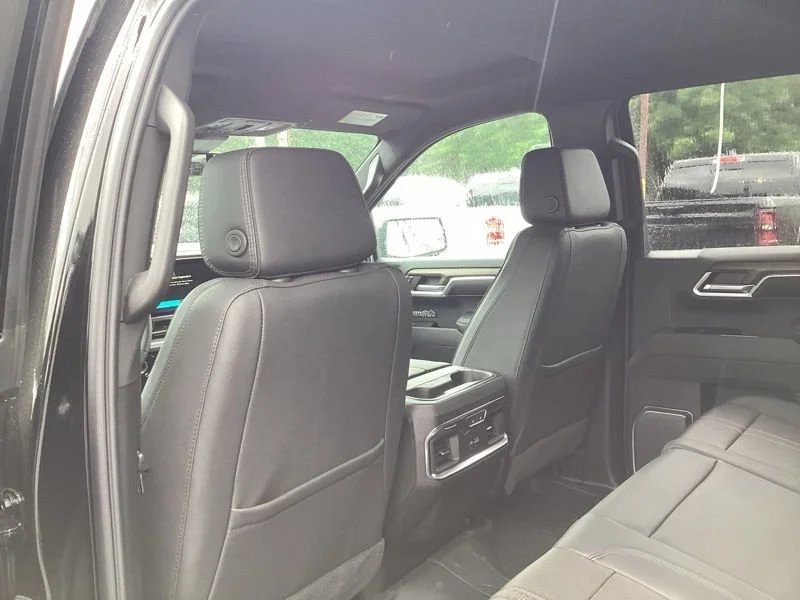 2026 Chevrolet Silverado 1500 High Country - Photo 18
