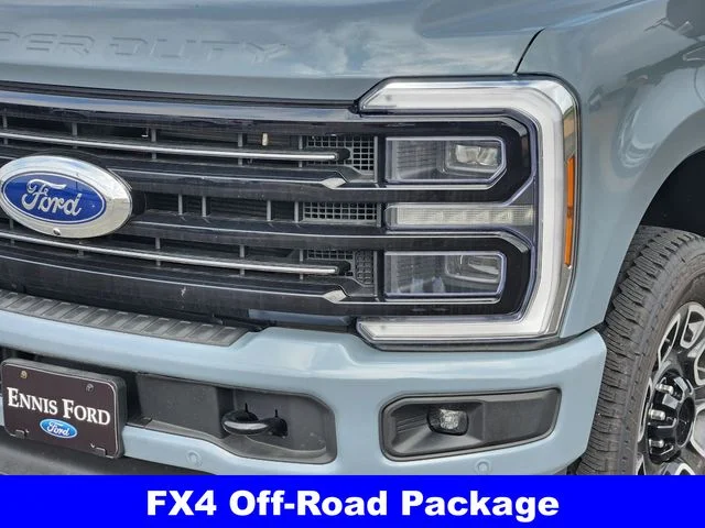 2026 Ford F-250 Super Duty Platinum - Photo 8