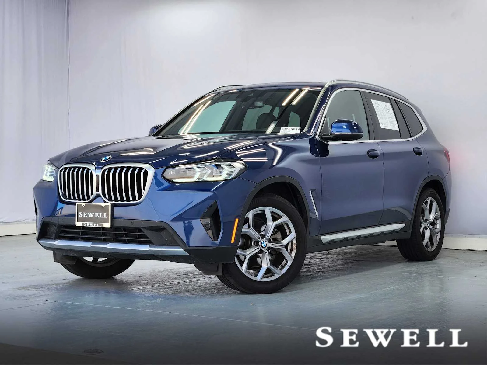 2023 BMW X3 xDrive30i's photo