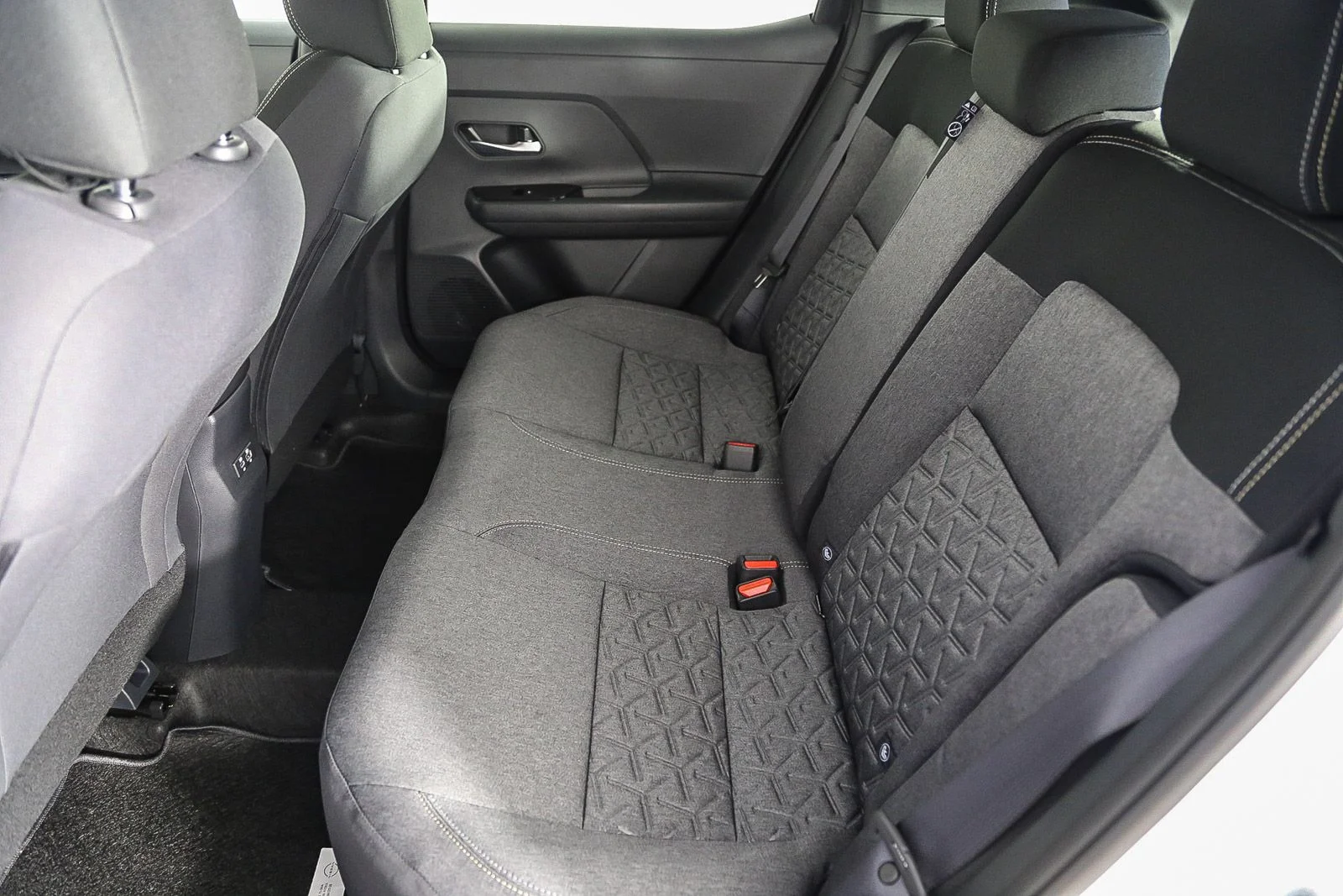 2026 Nissan KICKS SV - Photo 20