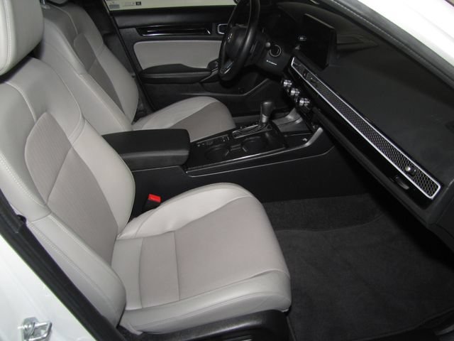 Certified Used 2025 Platinum White Pearl Honda Sport Touring image 21