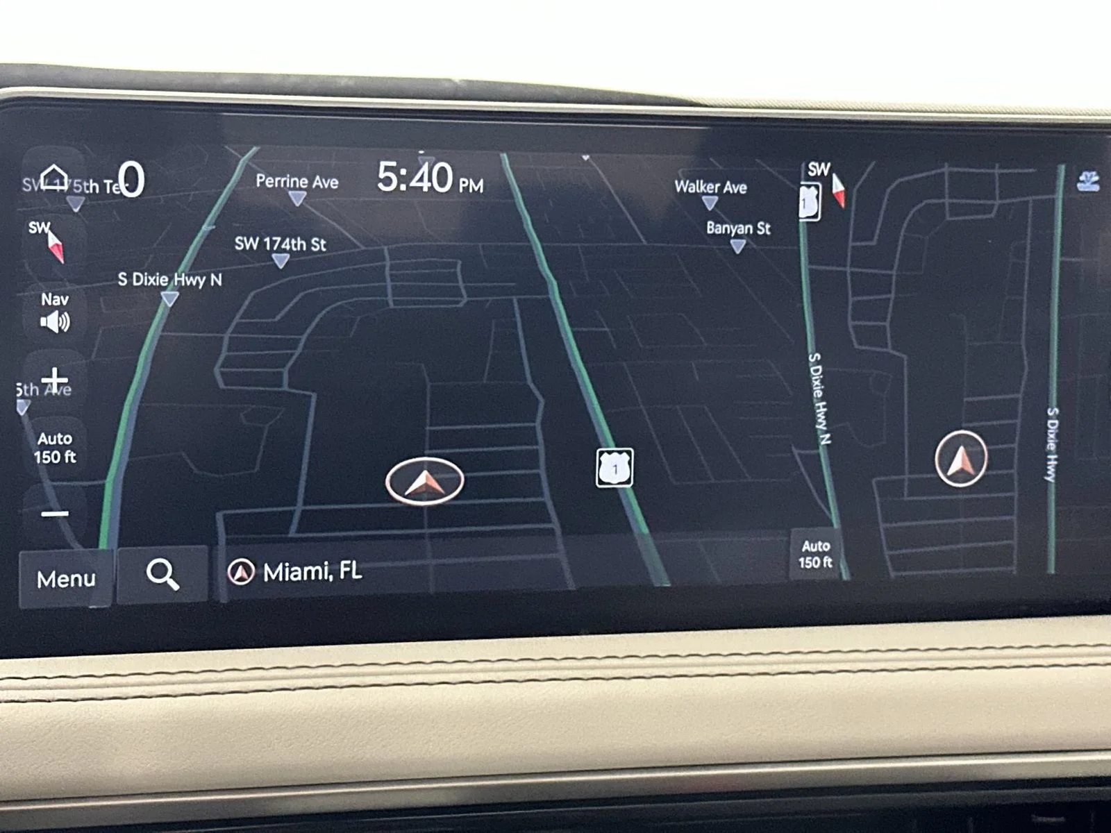 Used 2025 White Genesis 2.5T image 18