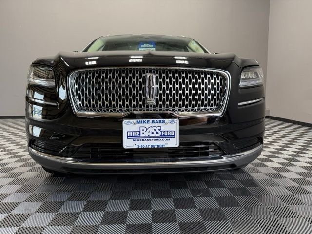 Used 2023 Infinite Black Metallic Lincoln Reserve image 3
