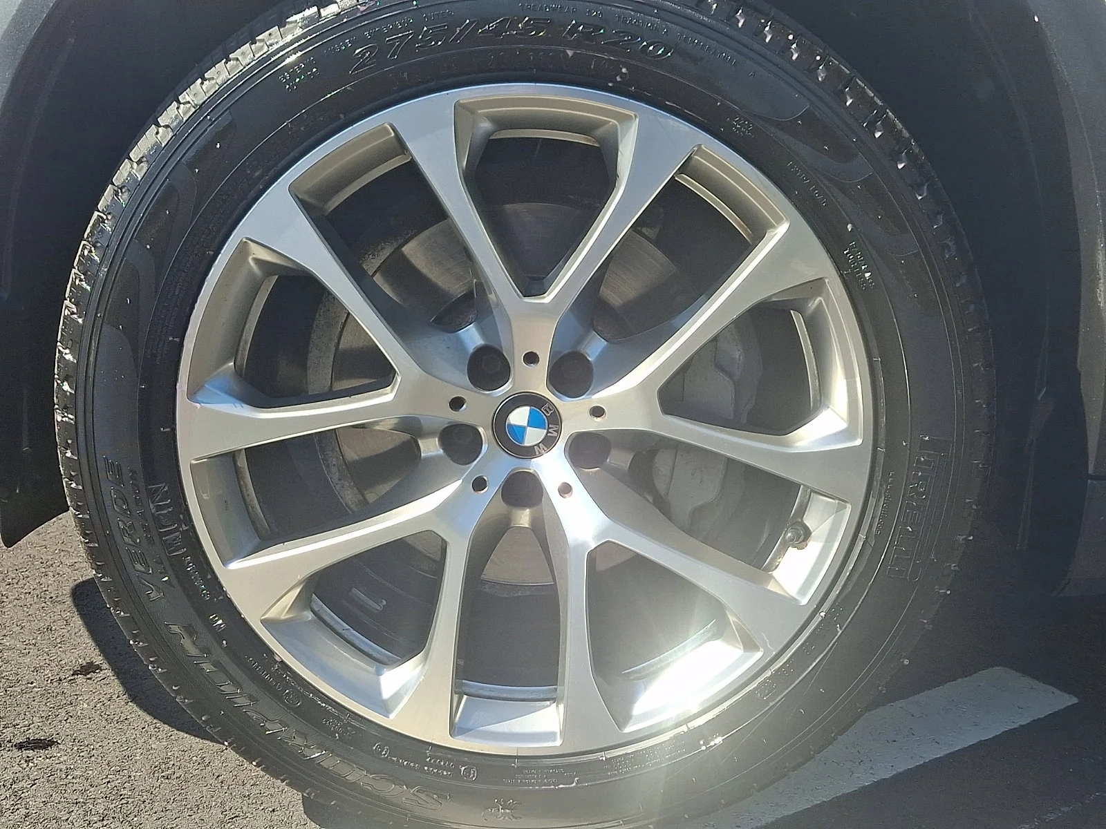 Used 2022 Alpine White BMW xDrive40i image 9