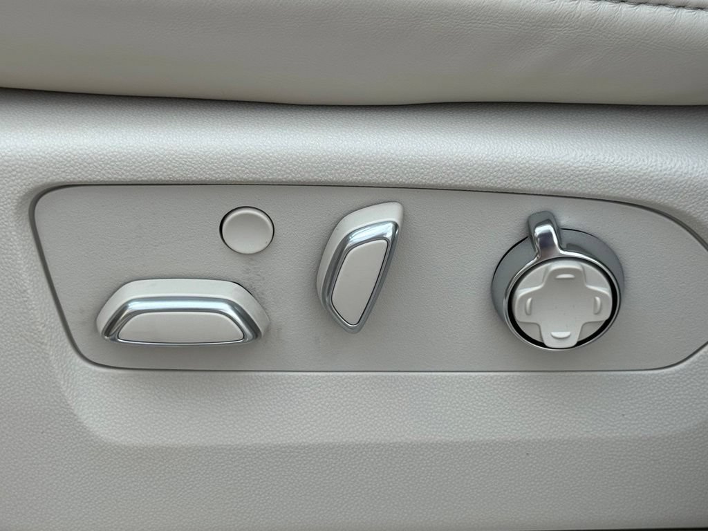 2026 Cadillac Escalade ESV Platinum Sport - Photo 23