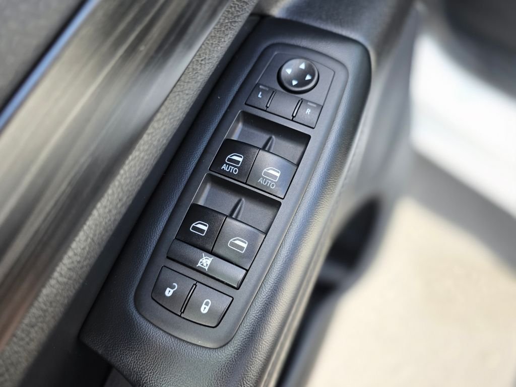 2019 Jeep Grand Cherokee Altitude - Photo 23
