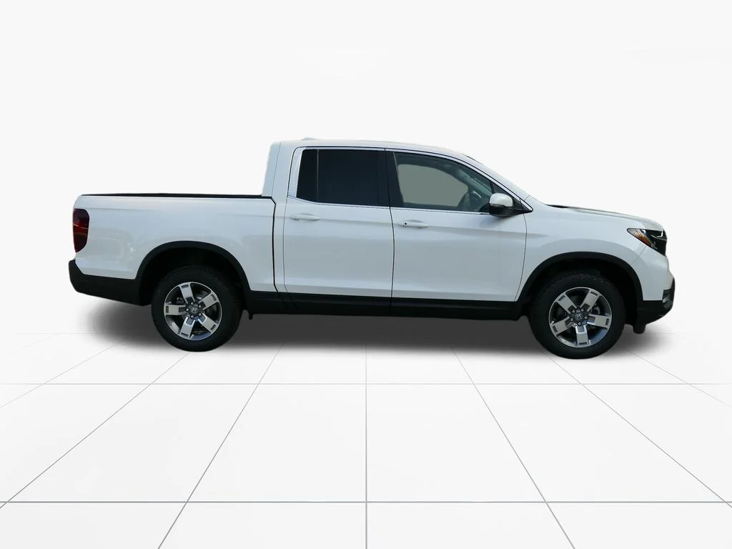 New 2026 Platinum White Pearl Honda RTL image 10