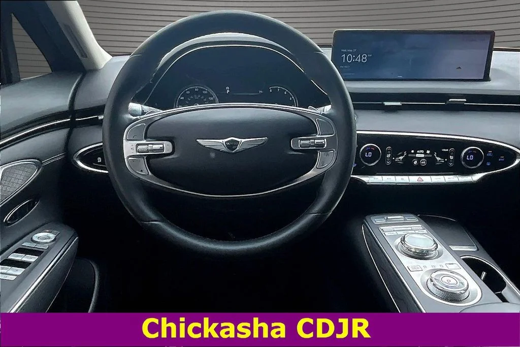 Used 2023 Gray Genesis 2.5T image 8