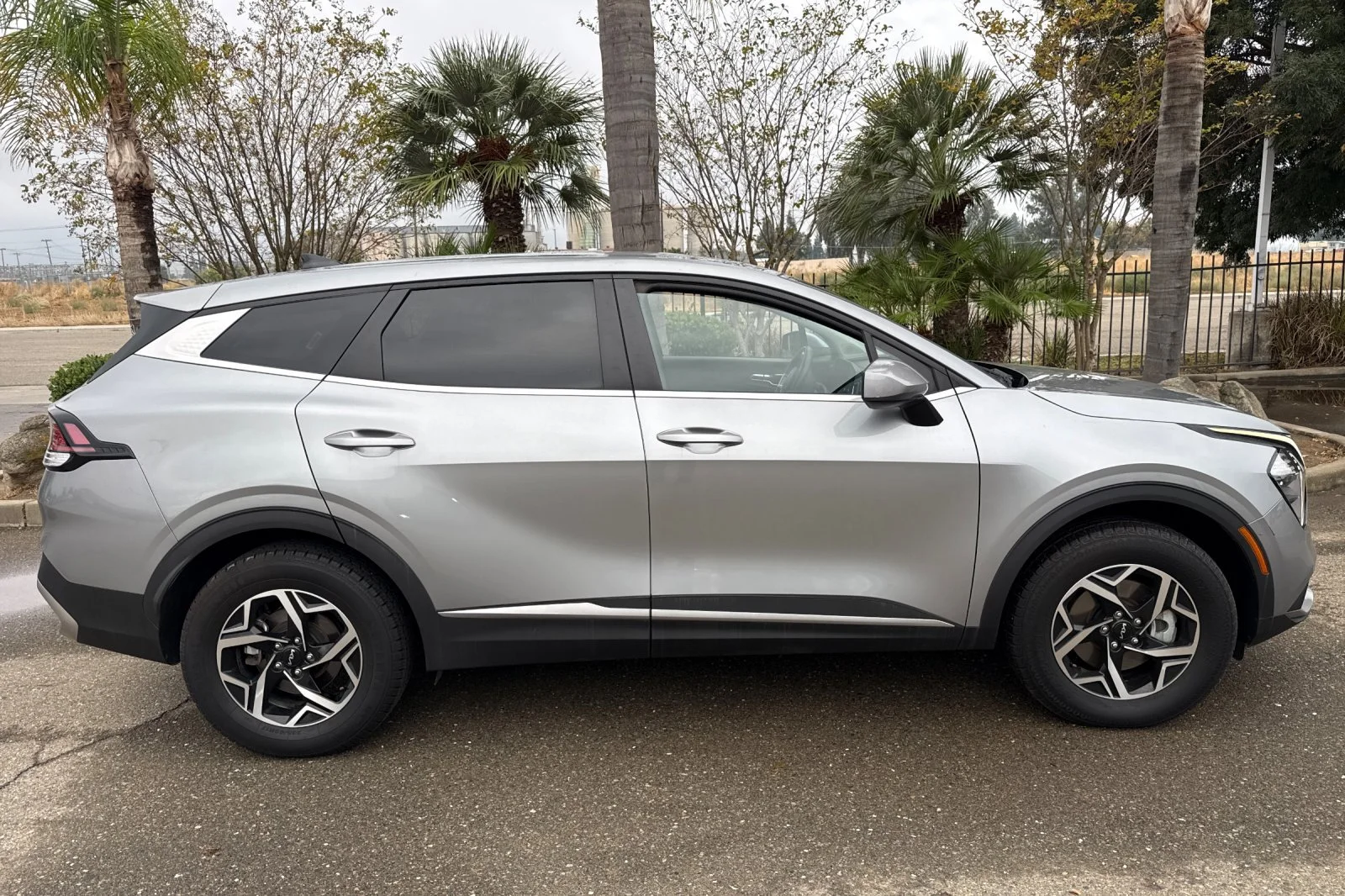 Used 2023 Gray Kia LX image 3