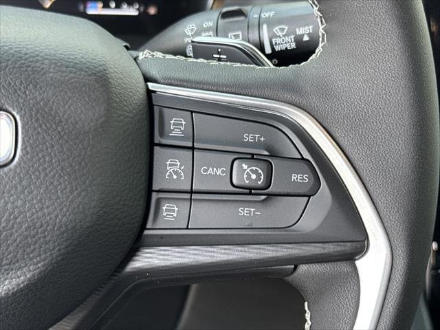 New 2026 Diamond Black Crystal Pearl-Coat Exterior Paint Jeep Laredo X image 31