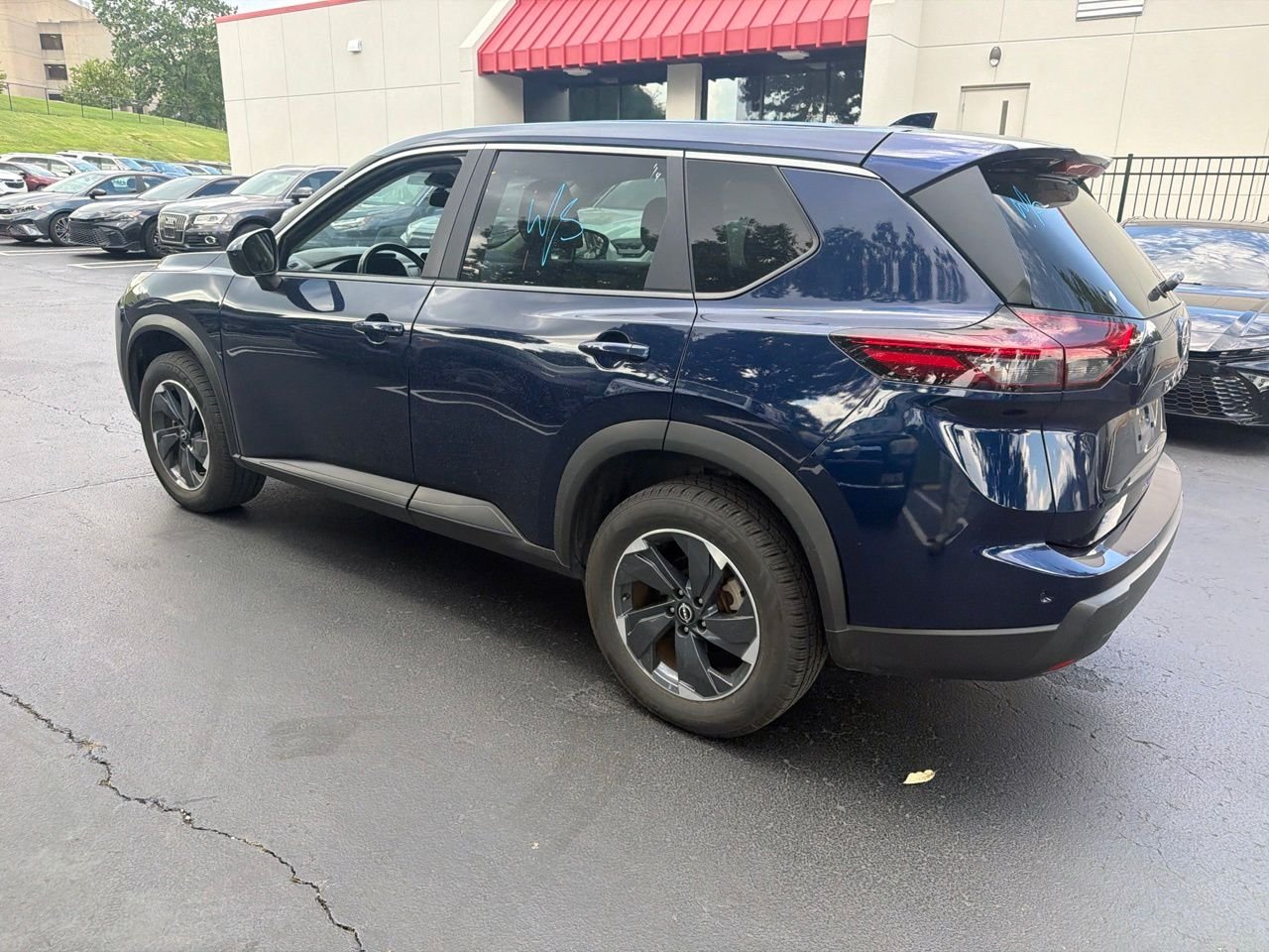 Used 2025 Blue Nissan SV image 6